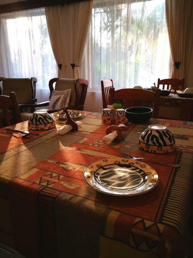Bhangazi Lodge Bed & Breakfast Сент-Люсія Екстер'єр фото